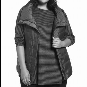 XL Eileen Fischer zip front down vest with stand collar